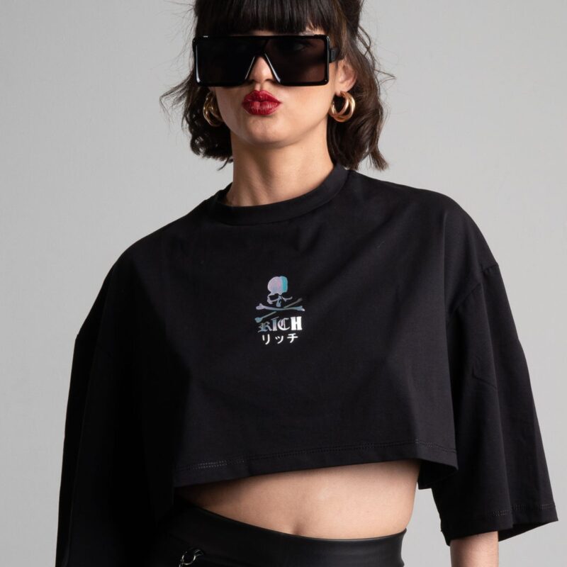 Camiseta crop rich negra